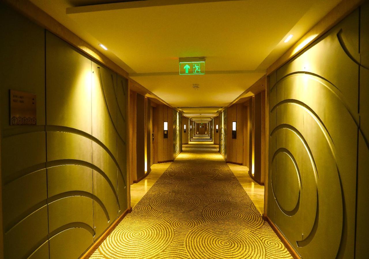 Hotel Radisson Bhopal Exterior foto