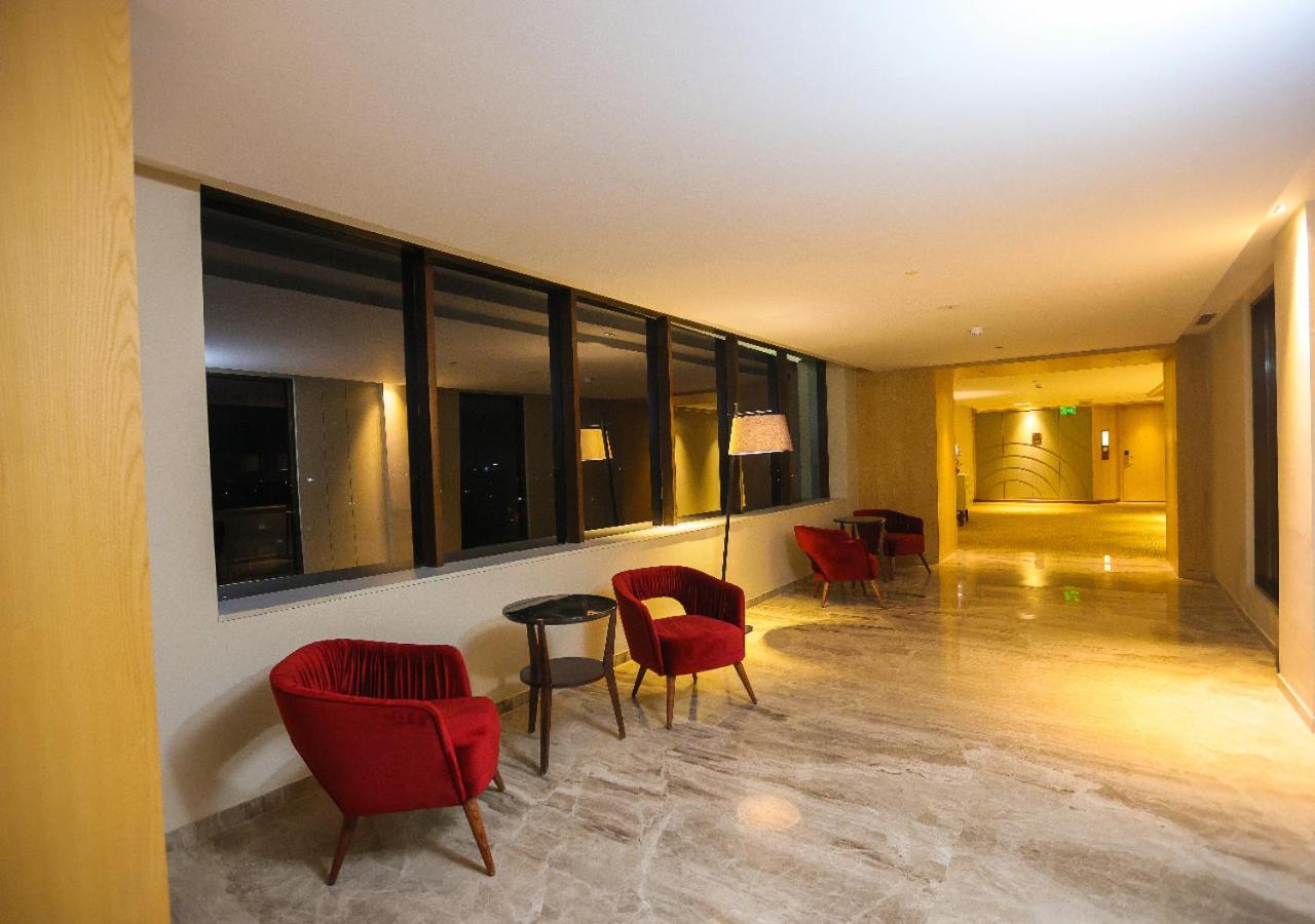 Hotel Radisson Bhopal Exterior foto