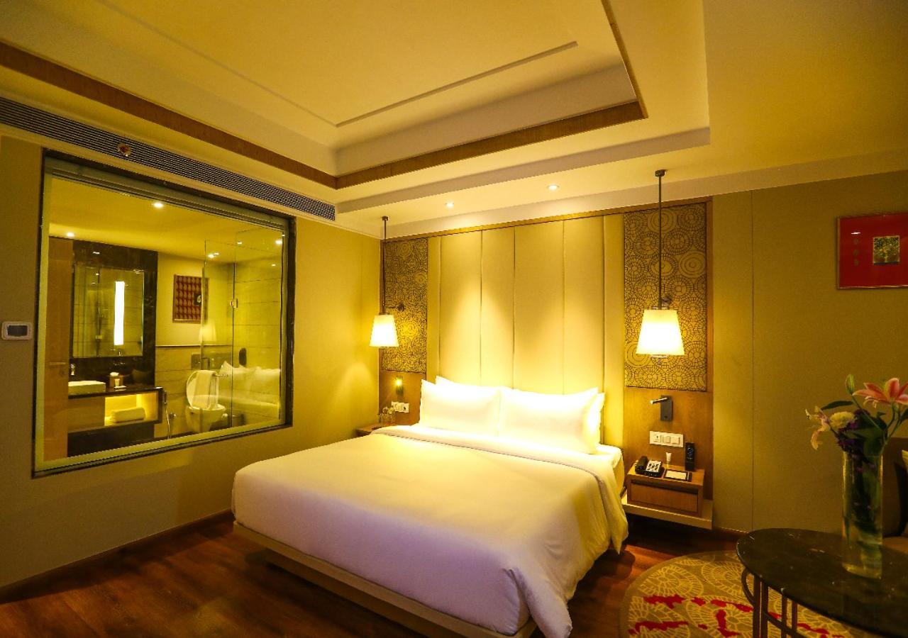 Hotel Radisson Bhopal Exterior foto