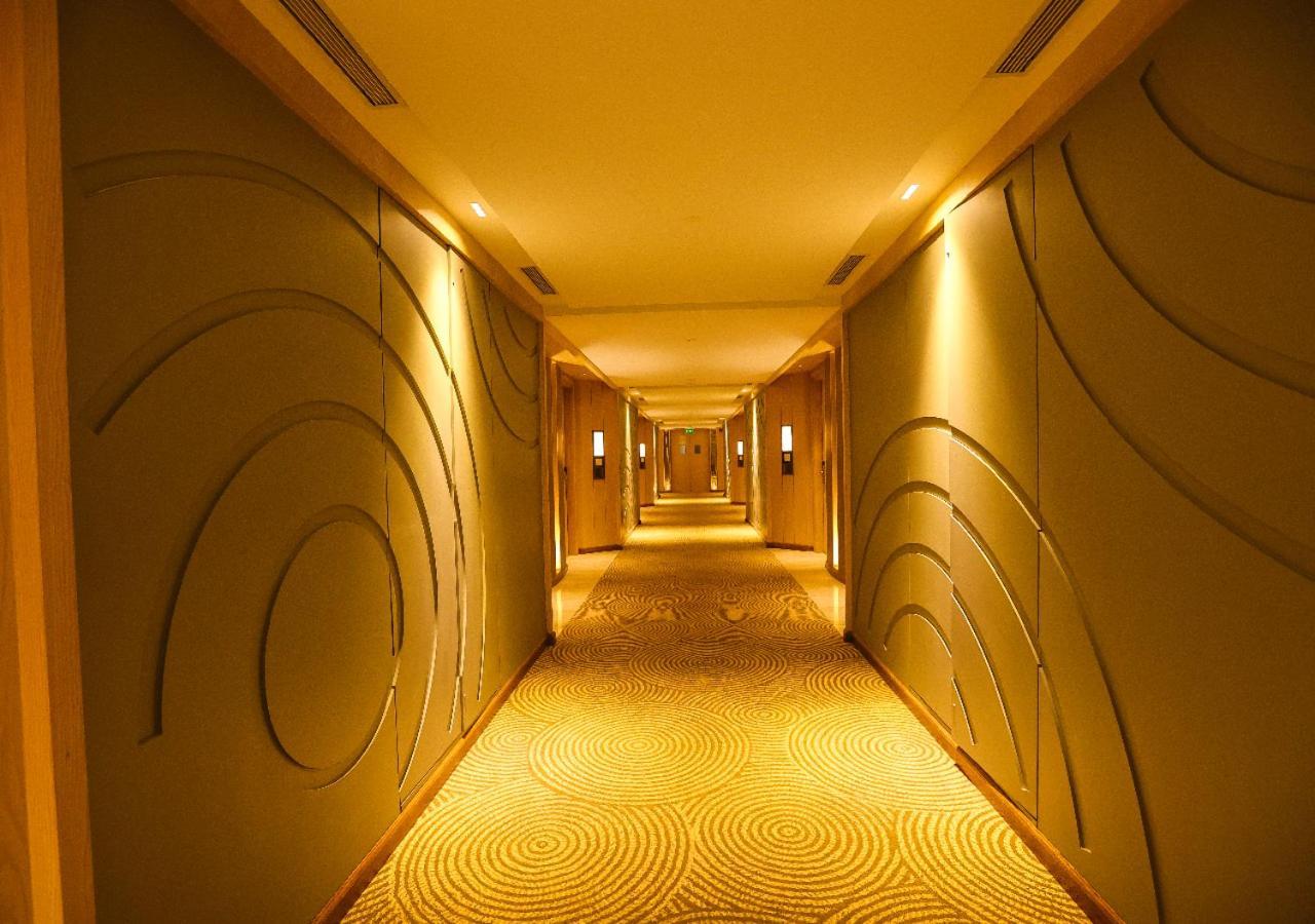 Hotel Radisson Bhopal Exterior foto