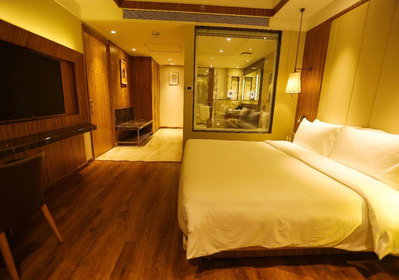 Hotel Radisson Bhopal Exterior foto